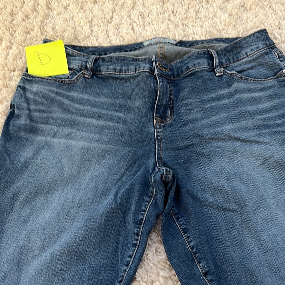 (D) Torrid straight leg size 18R